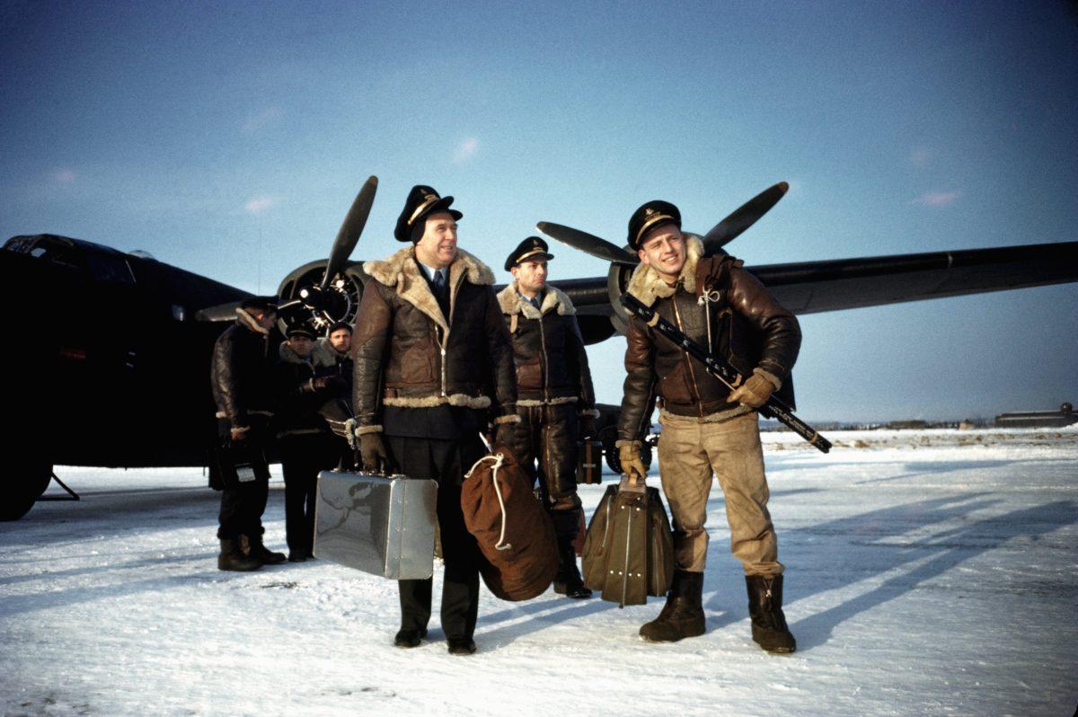 GOOSE BAY, LABRADOR - DECEMBER 1942: The flight crew of a B-24 Liberator arrive at a United States Army Air Force base in December 1942 in Goose Bay, Labrador, Canada. (Photo by Ivan Dmitri/Michael Ochs Archives/Getty Images)